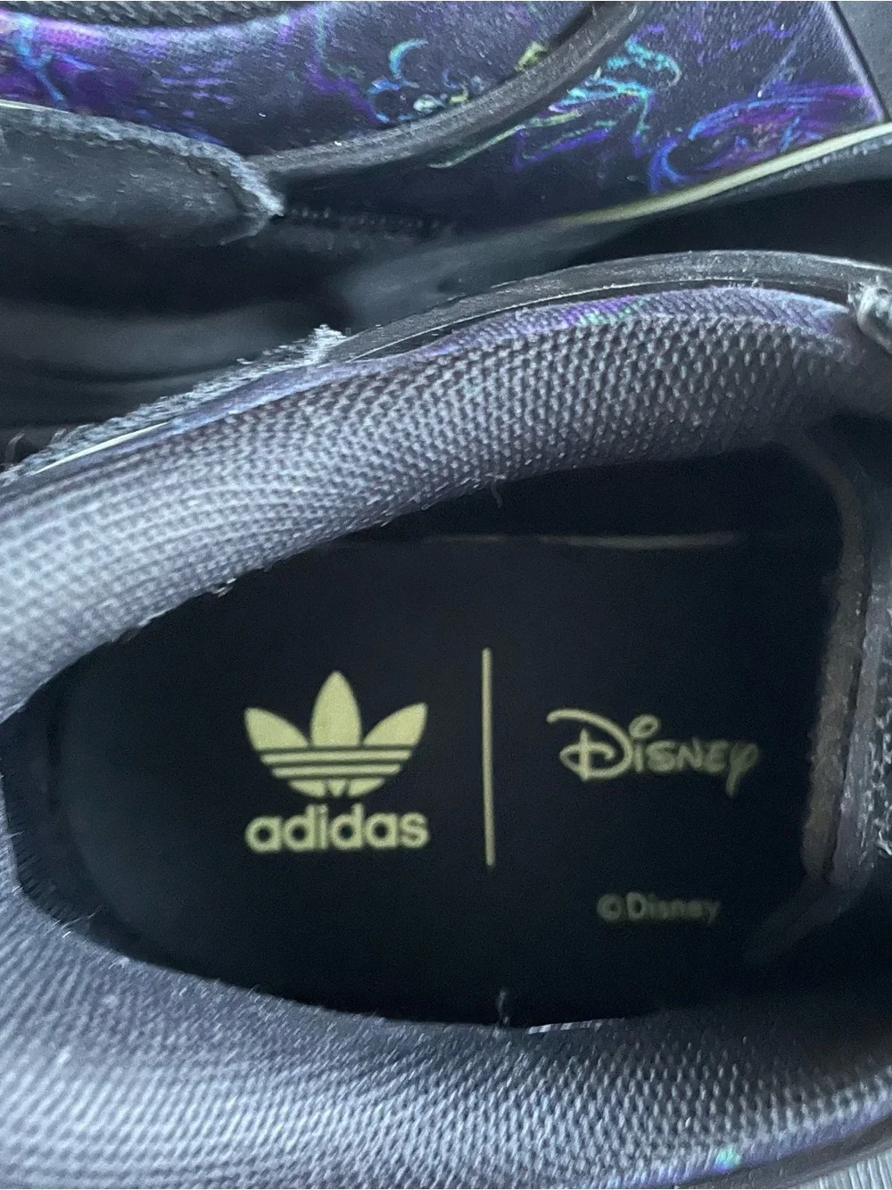 Disney x Adidas Ozweego Men’s Sneakers Size 12